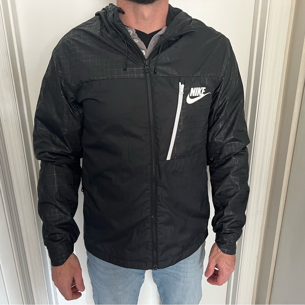 Men’s Nike advance 15 Windrunner jacket